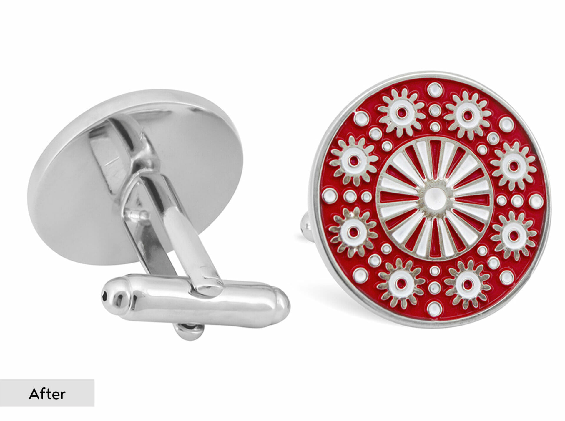 Round Cufflink Jewellery Image Before Retouching